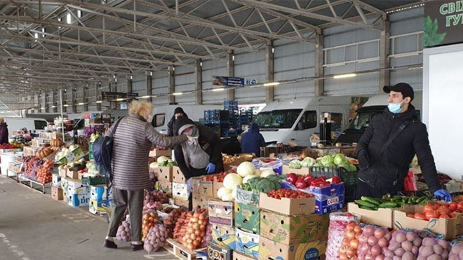 В Украине рынки могут открыть, но не во всех городах: подробности