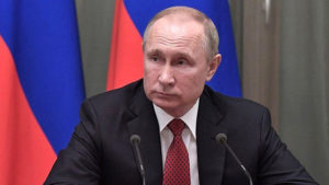 Путин впервые обсудил с Алиевым обострение ситуации в Карабахе