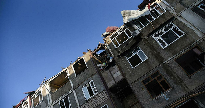 В центре Степанакерта прогремела серия сильных взрывов