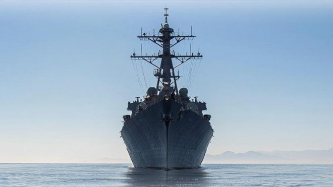 В Черное море вошел американский ракетный эсминец Ross