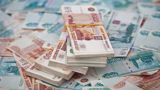 «Для бюджета курс уже некомфортный». Почему растет рубль и кому это выгодно?