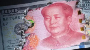 Китайский юань заменяет доллар и евро на счетах в российских банках